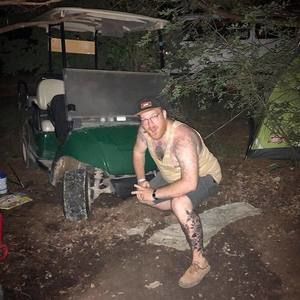 Meet your Posher, Clint